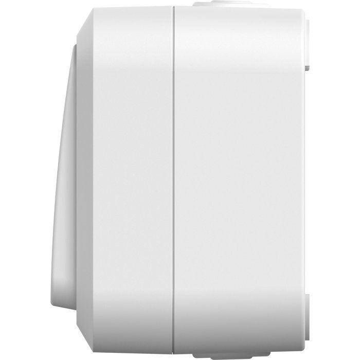 QUARX Aqua Pro Two-Way Switch with 2P+E Socket, IP55, 16A