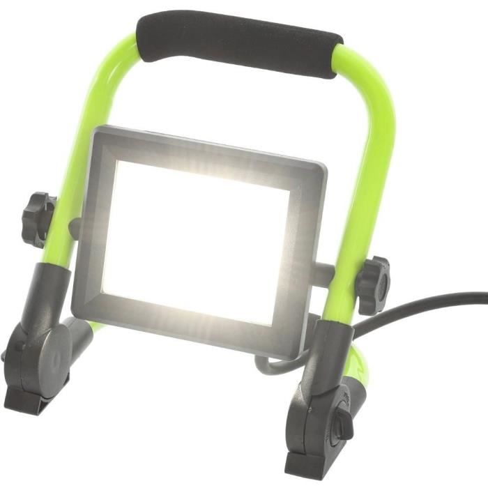 RETLUX Work Lamp - RPL 202 - 20W - 2000 Lumens - Water-Resistant (IP65)