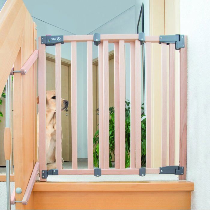ROBA Safety Up Baby Gate for Stairs - 93.5 to 120.5 cm - Natural Wood - Automatic Closure