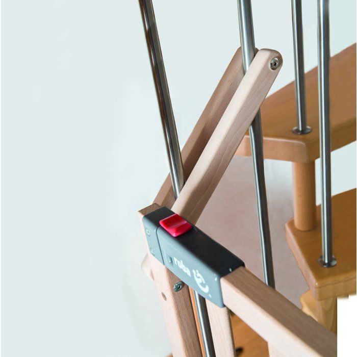 ROBA Safety Up Baby Gate for Stairs - 93.5 to 120.5 cm - Natural Wood - Automatic Closure