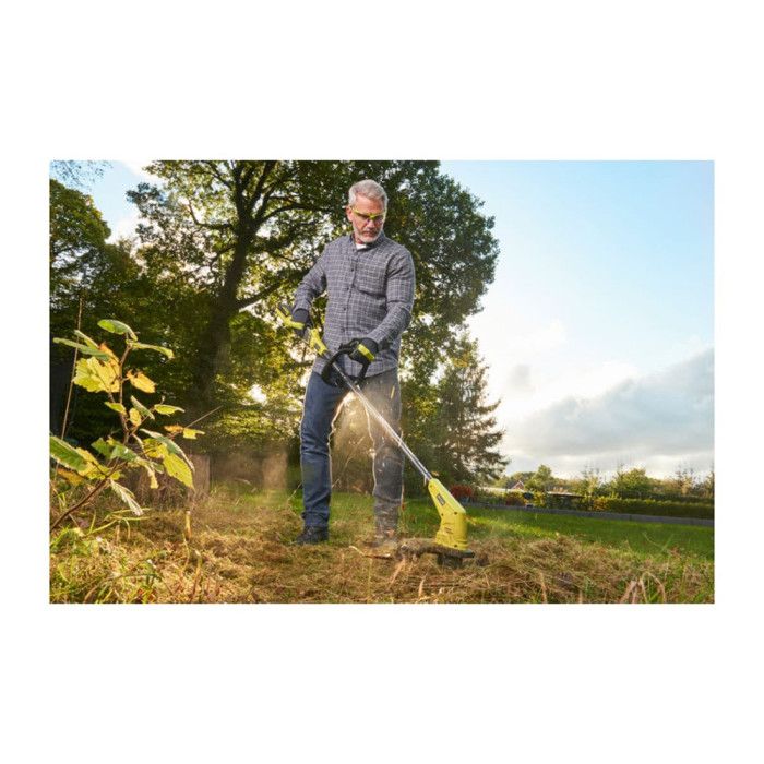 RYOBI 36V MAXPOWER Grass Trimmer - 28-33 cm Cutting Diameter - Battery Not Included - RY36LT33A-0