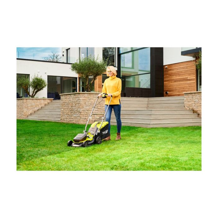 RYOBI Hybrid Lawn Mower - Ø 37 cm - 2 LithiumPlus 36V 5.0 Ah Batteries - Black and Green