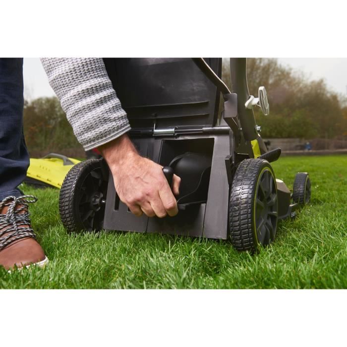 RYOBI 18V LithiumPlus Brushless Trimmer 37 cm - 1 5.0 Ah Battery - 1 Quick Charger - RY18LMX37A-150