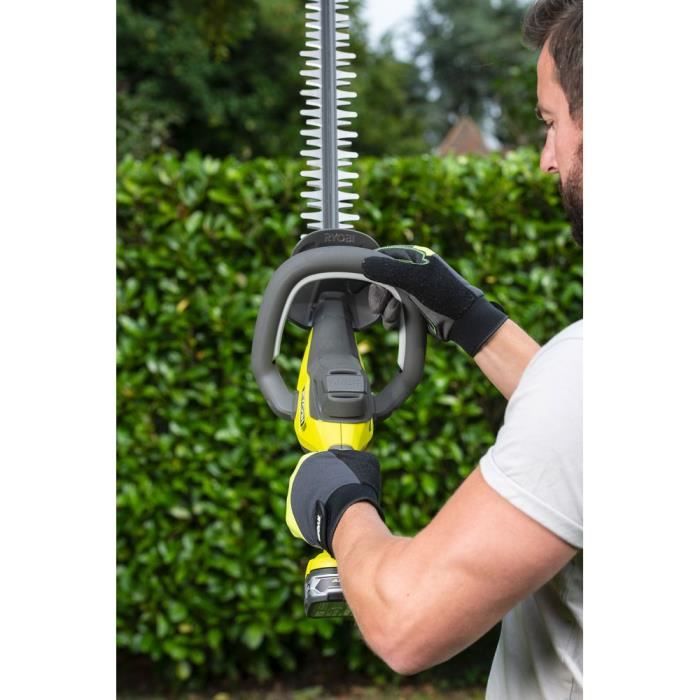 RYOBI ONE+ Cordless Hedge Trimmer - 18V - 55 cm - LINEA