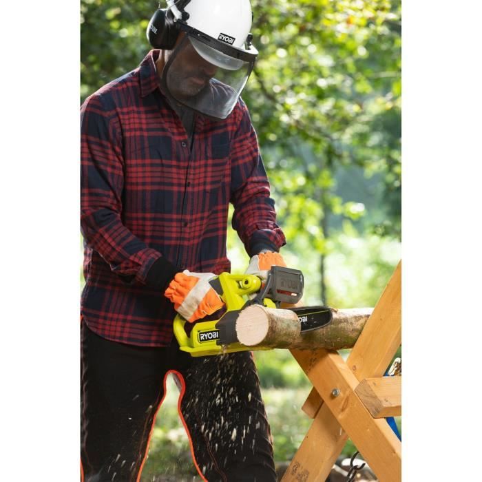 RYOBI 18V ONE+ Compact Chainsaw - 20 cm Guide Bar - 4.6 m/s - Side Tensioner + 2.5Ah Battery & 1.5A Charger - RY18CS20A-125