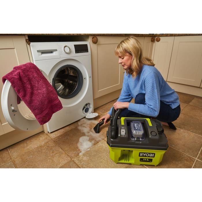 RYOBI 18V ONE+ Workshop Vacuum - 11.8 kPa - 11 L Dustbin - RV1811