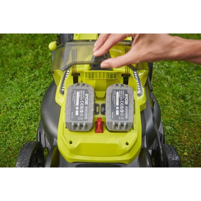 RYOBI - 18V Brushless push lawn mower - 40 cm cutting diameter - collection and mulching - 2 18V 4.0 Ah batteries & charger - RY18LMX40C-240
