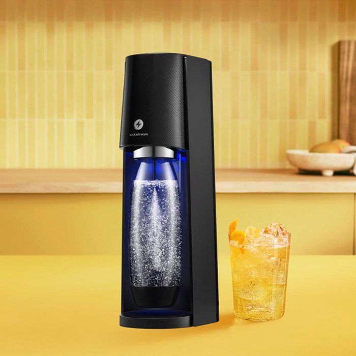 SODASTREAM Soda Maker - E-TERRA - 1 Dishwasher-Safe Bottle - 1 x 60 L Gas Refill - Black