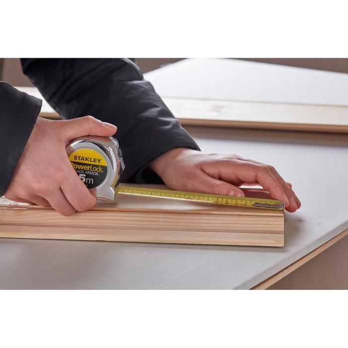 STANLEY Measuring Tape - 5 m x 25 mm - Bladpantser - Powerlock - 0-33-514