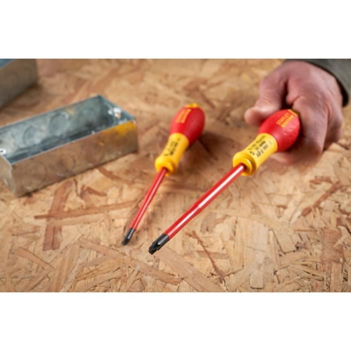 STANLEY FATMAX Set of 2 Screwdrivers - 1000V Insulated - PZ1X100 + PZ2X125 - FMHT0-62649