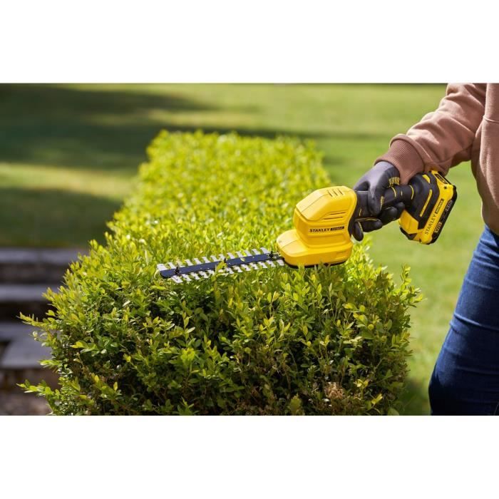 Stanley Fatmax Cordless Hedge Trimmer STCSS20B-XJ - 18V - Interchangeable Blades