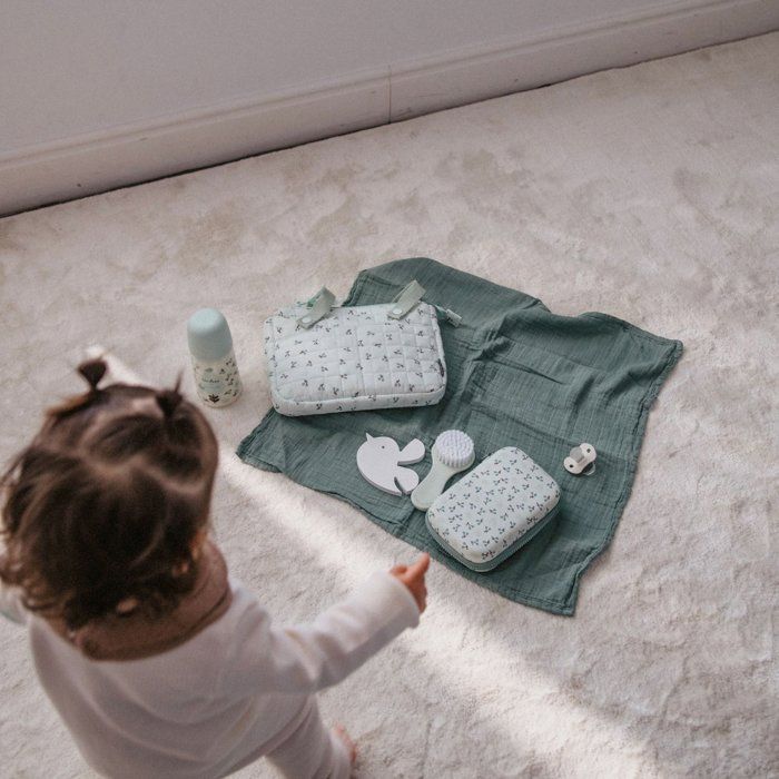 SUAVINEX Toiletry Bag - BIRDIES - Hygge - Green