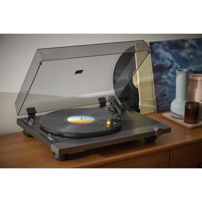 THOMSON TT700 Turntable - Premium 33 and 45 RPM - Audio Technica AT91 Cartridge - Black