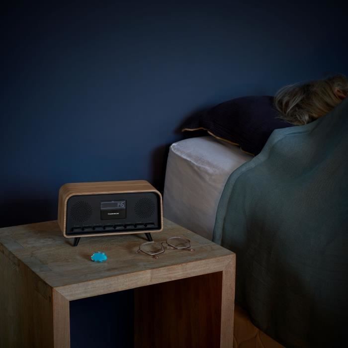 THOMSON Bluetooth Clock Radio - Vintage Cosy - 30W, FM Radio, Dual Alarm, LCD Screen
