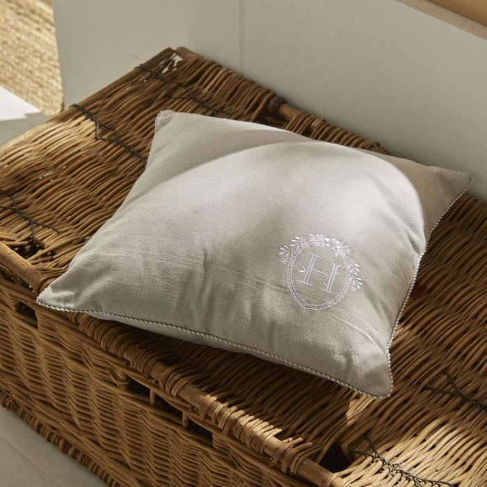 Today Cushion - Charme - Chambray x Petite Berenice Embroidery - 40 x 40 cm