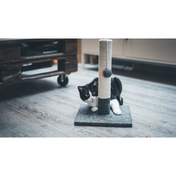 TYROL Scratching Post 404113 Single 42 cm Grey and White