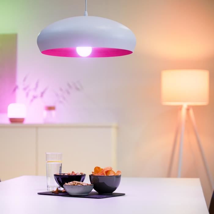 WiZ Smart Color Bulb E27 60W, RGBW, Dimmable