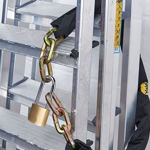 YALE Brass Padlock - Long Hardened Steel Shackle - 3 Keys - Y110B/40/152/1