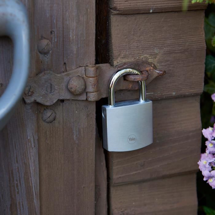 YALE Brass Padlock - Y120DB/60/135/1 - Outdoor - Chrome Plated 60 mm - 3 Keys