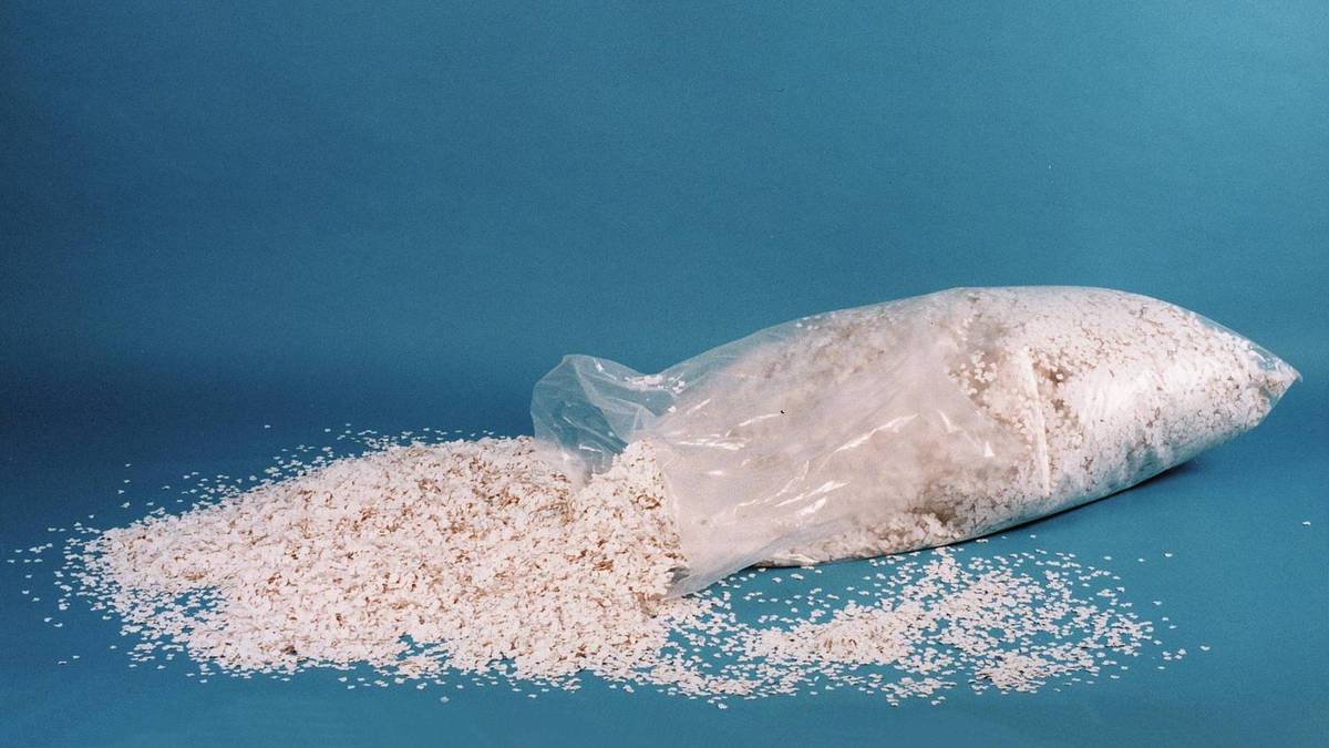 ACCESSORY White UV-Active Confetti 7 mm 10 kg (51707599)