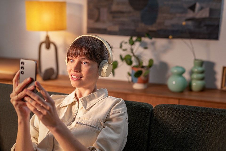 Philips - Wireless Headphones Beige - 20 KHz (TAH3209BG/00)
