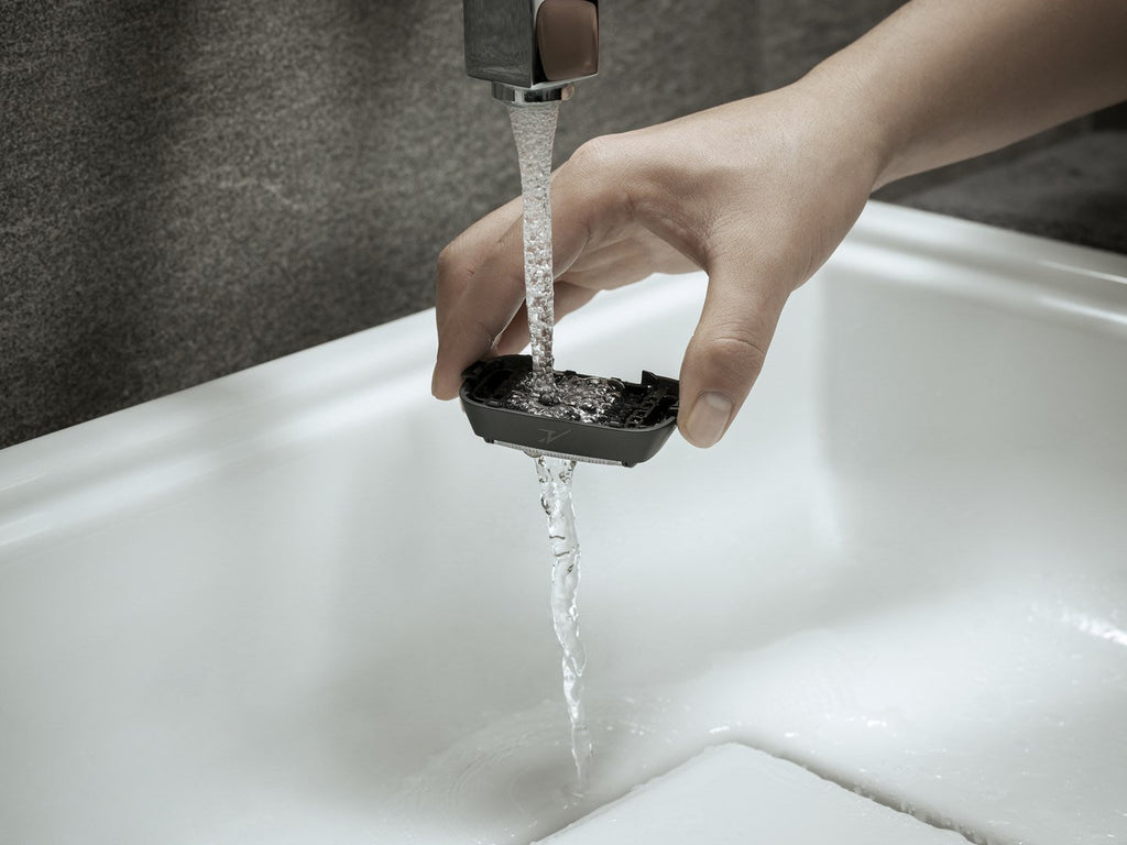 Panasonic ES-LS6A Series 900+ Premium Wet/Dry Shaver, Black, 6-Blade Shaving Head (ES-LS6A)
