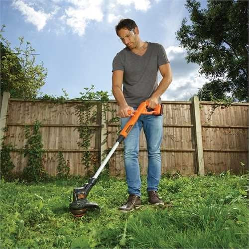 Black & Decker Cordless Grass Trimmer - 18V - 25 cm Cutting Width - Incl. Battery & Charger ST182320-QW