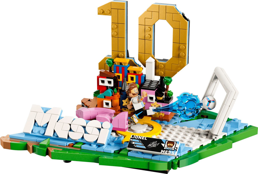 LEGO Building Blocks Lionel Messi - Football Highlights Set 43011 - 500 Elements - For Ages 10+
