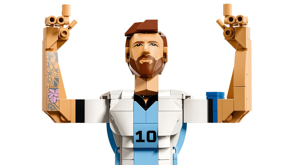 LEGO EDITIONS 43015 Lionel Messi - Football Legend Building Blocks 958 Pieces Ages 12+