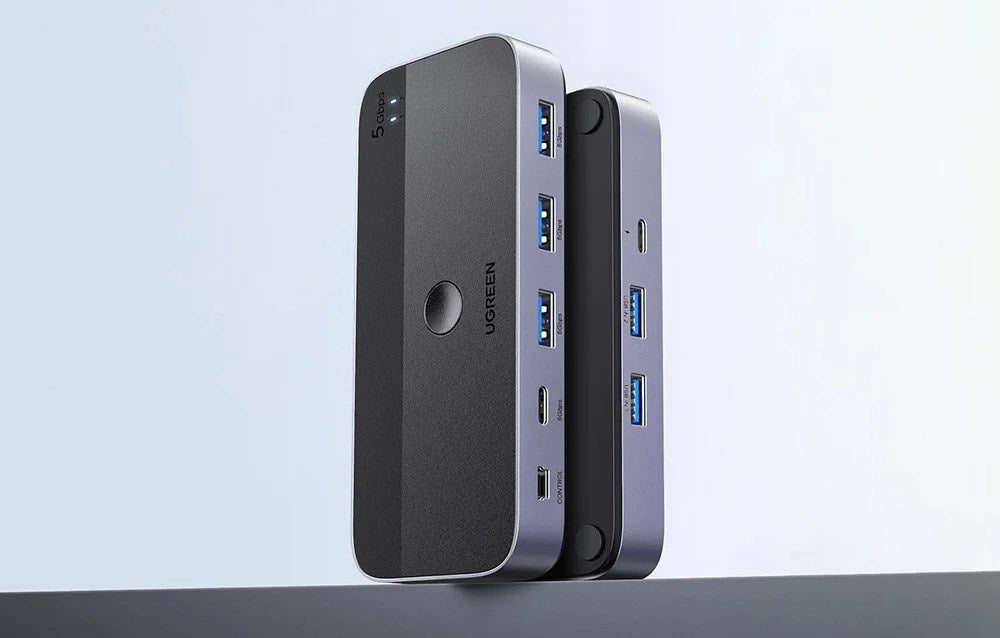 Ugreen USB 3.0 Sharing Switch 2 In 4 Out with Remote Control (15705)