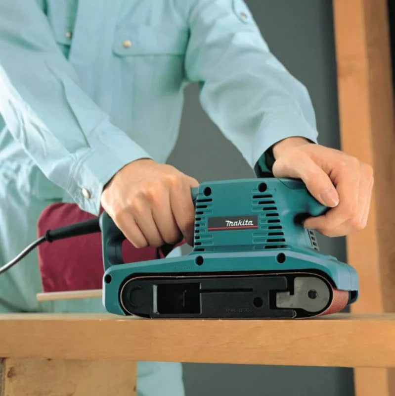Makita 9910 Belt Sander - 650W - 13 cm Width