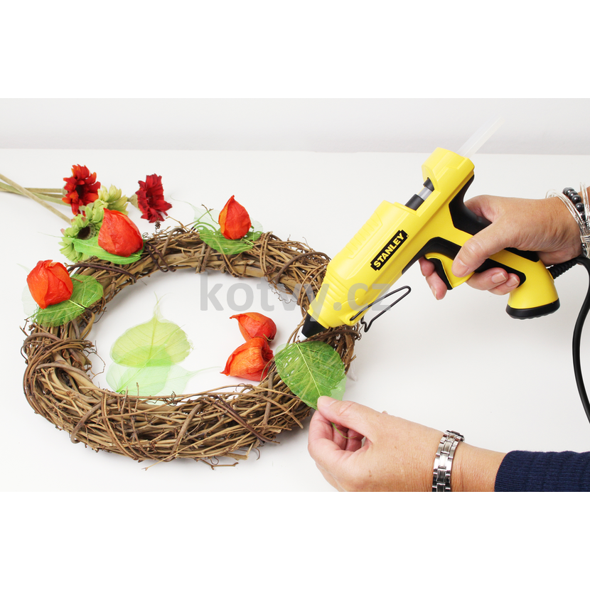 STANLEY Hot Glue Gun/Pen 150 W 430 g Dimensions 270x65x210 mm Model ST-STHT6-70417