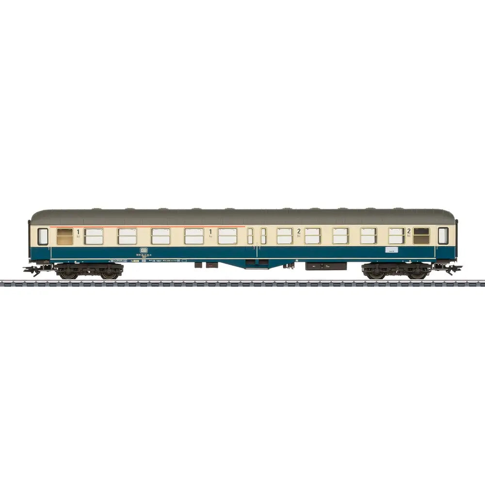 Märklin 43127 H0 Express Train Coach ABymb 411 of the DB