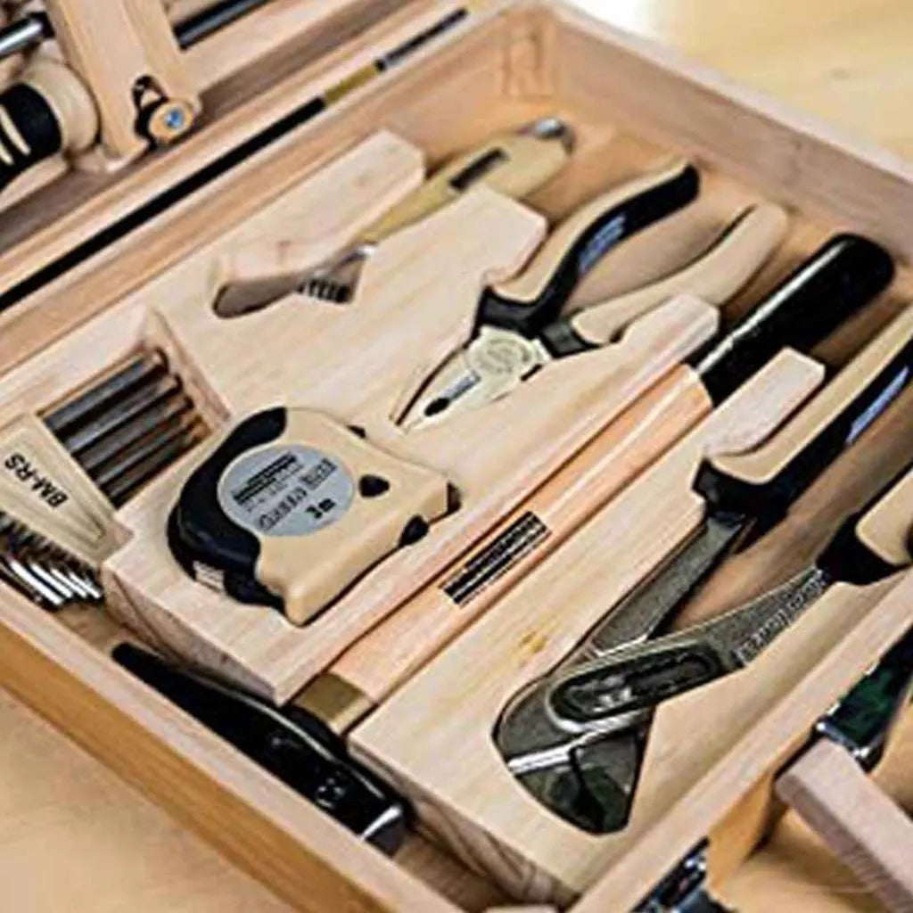 MAN 29001 Tool Set in Bamboo Case 24 Pieces (M29001)