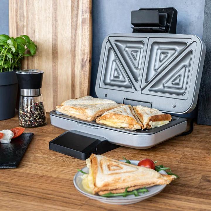 Cloer Sandwich Toaster for 2 XXL Slices - Silver/Black - 6259