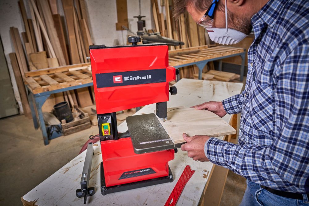 Einhell TC-SB 200/1 Bandsaw, Max Cutting Depth 80 mm, Blade Length 1400 mm