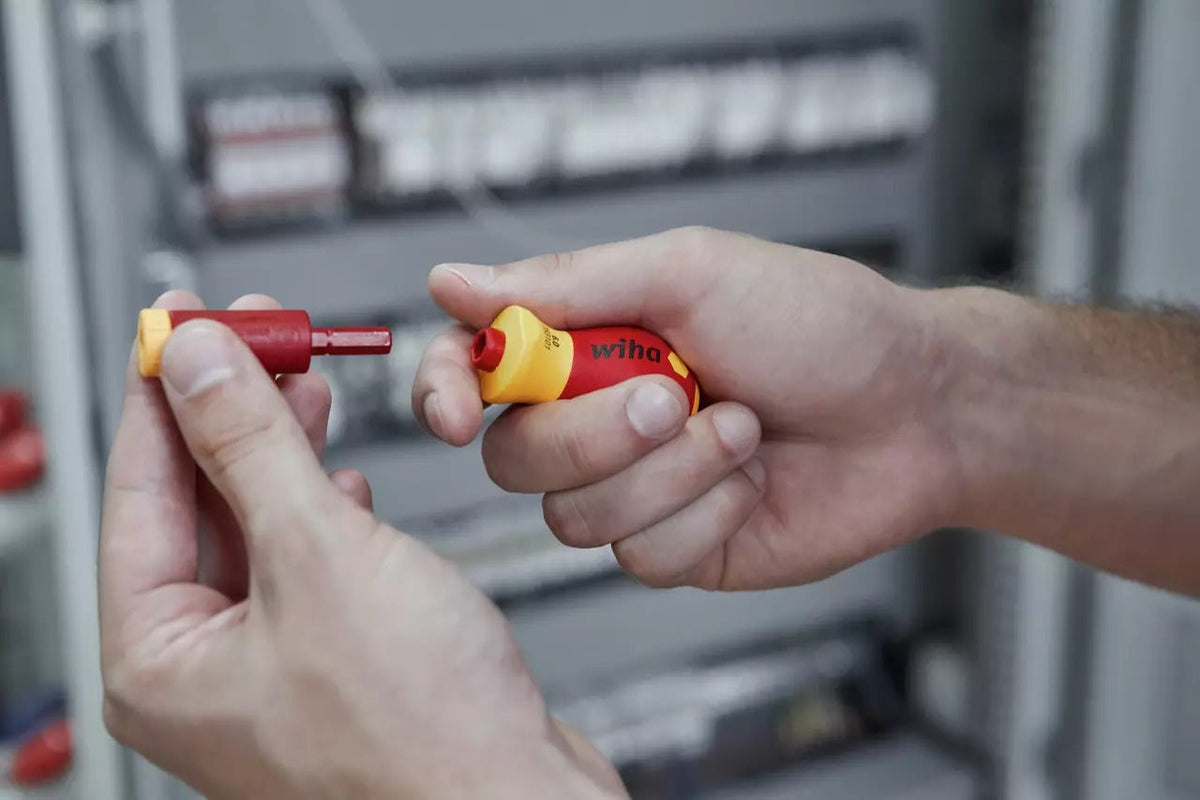 Wiha VDE Stubby Screwdriver Set - 4 Pieces - Insulated SB28310101