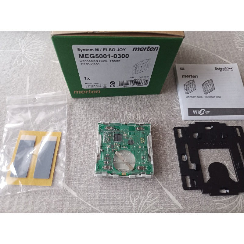Merten MEG5001-0300 - Connected Wireless Switch - 1/2 Gang System M 1fach/2fach