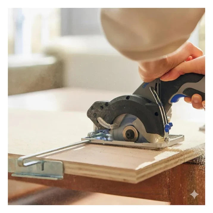 Dremel Battery Hand Saw 12V with Laser (F013CS12JA) CS12V-S1