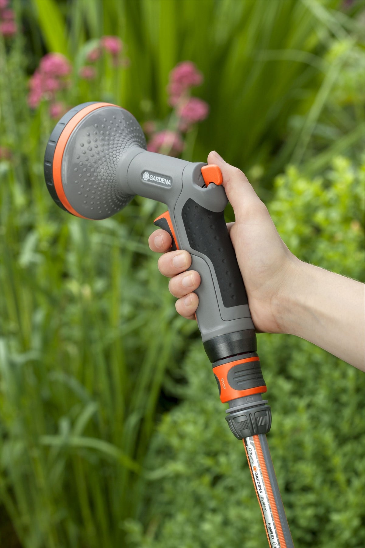 Gardena Comfort - Spray Nozzle for Flower Beds - Ergonomic Design - 18319-20
