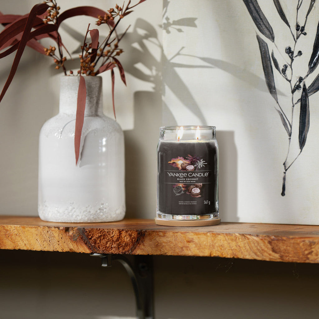 YANKEE home Scented Candle Large Black Coconut 2236184