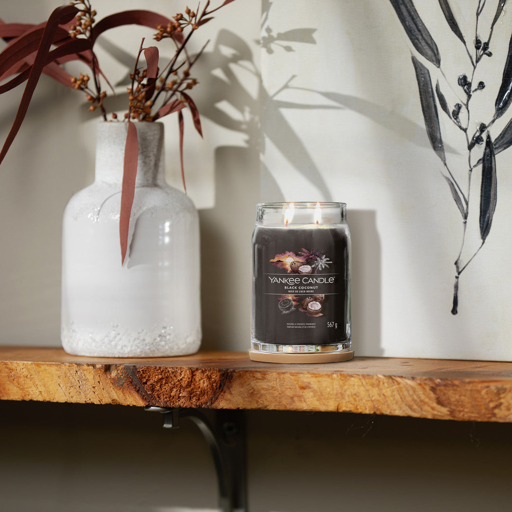 YANKEE home Scented Candle Large Black Coconut 2236184