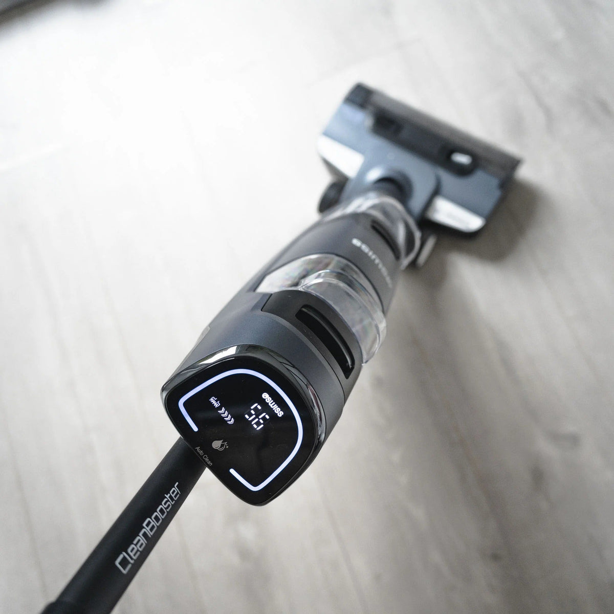 4SWISS VC024 CleanBooster Black Vertical Vacuum Cleaner | Model 46954