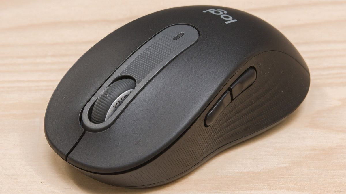 Logitech Mouse M650 Graphite (910-006253) + Studio Series - MID GREY (956-000052) IT Peripherals 1361 g 122 mm Width 460 mm Length 98 mm