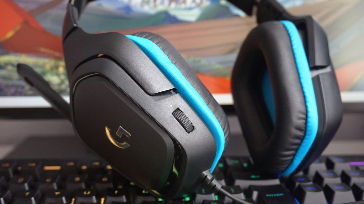 Logitech G432 Blue Headphones | Model 981-000770