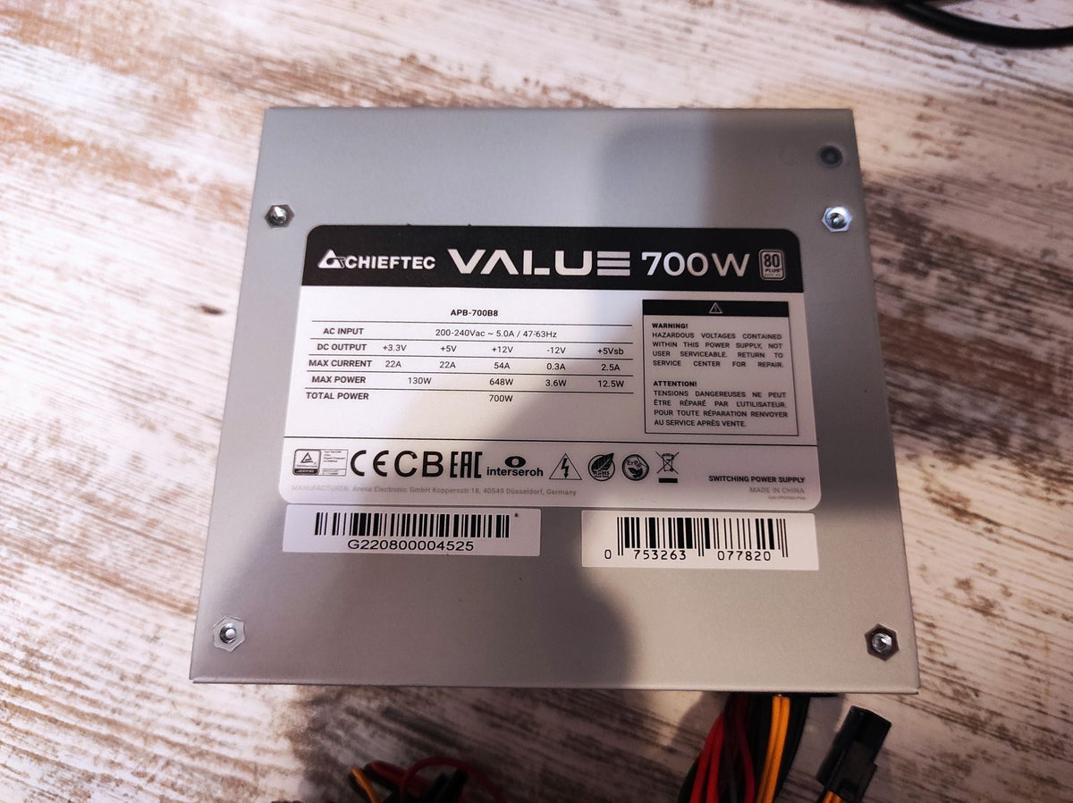 Chieftec Value 700W Power Supply (APB-700B8) | Model: 19550295