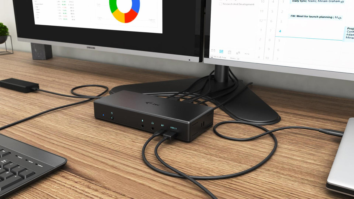 i-Tec USB-C Quattro Display Docking Station with Power Delivery USB-C Thunderbolt 3 2 x HDMI 2 x DP C31QUATTRODOCKPD