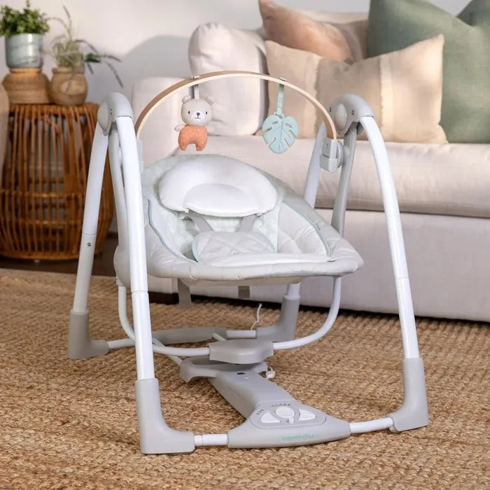 Ingenuity Cozy Spot Elektrische babyschommel met houten