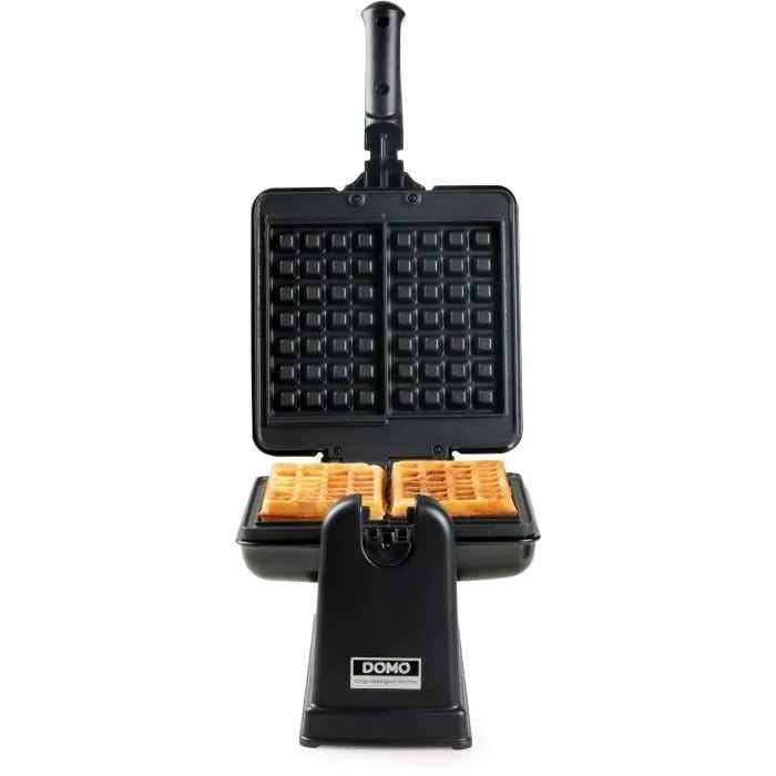 Domo DO9224W Rotary Waffle Iron - 180° - Black
