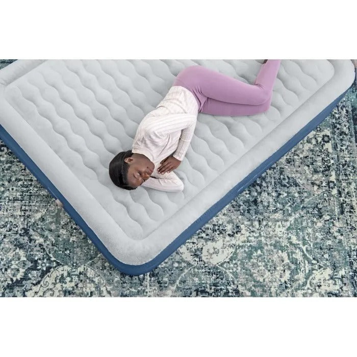 BESTWAY Inflatable Bed 2-Person 203x152x46cm with Built-in Electric Pump